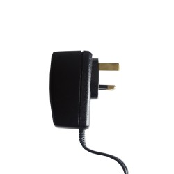 ZASILACZ DVE DSA-0151F-05 5V 2A/2.8A WTYK UK
